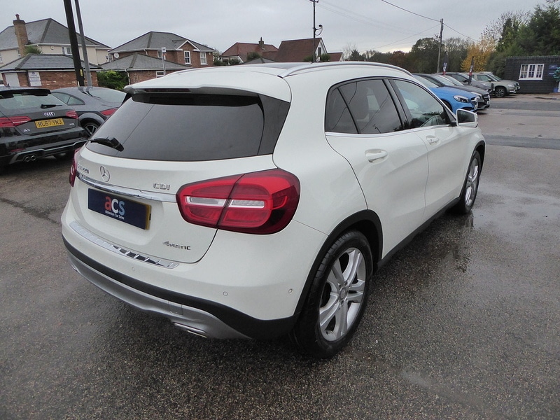 Used Mercedes-Benz GLA 2014 for sale - 76879364: Photo 5