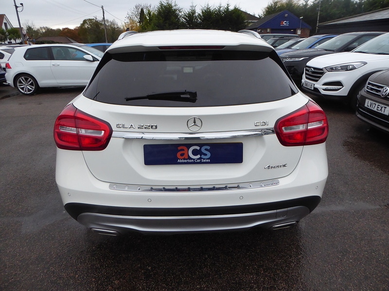 Used Mercedes-Benz GLA 2014 for sale - 76879364: Photo 6