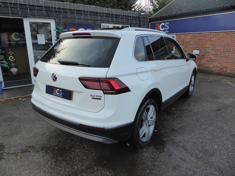 Used Volkswagen Tiguan 2016 for sale - 76879367: Photo 6