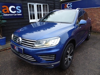 Used Volkswagen Touareg 2015 for sale - 76532164: Photo