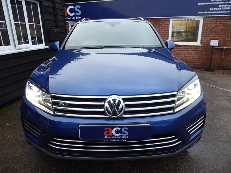 Used Volkswagen Touareg 2015 for sale - 76532164: Photo 2