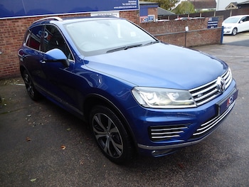 Used Volkswagen Touareg 2015 for sale - 76532164: Photo