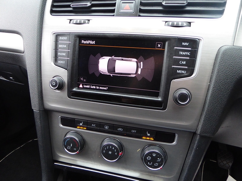 Used Volkswagen Golf 2016 for sale - 76510342: Photo 13