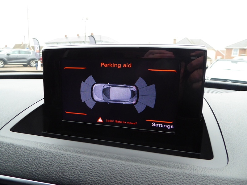 Used Audi Q3 2016 for sale - 76505607: Photo 11