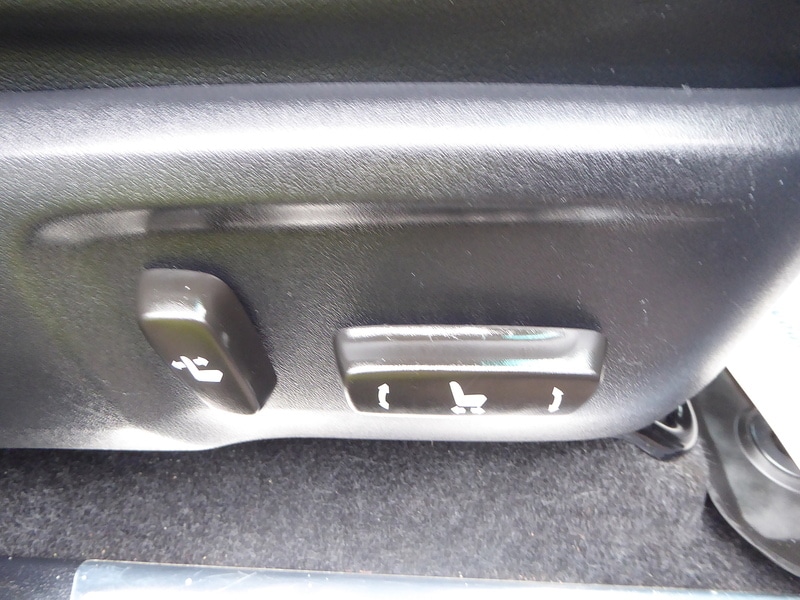 Used Toyota Hilux 2018 for sale - 76748907: Photo 17