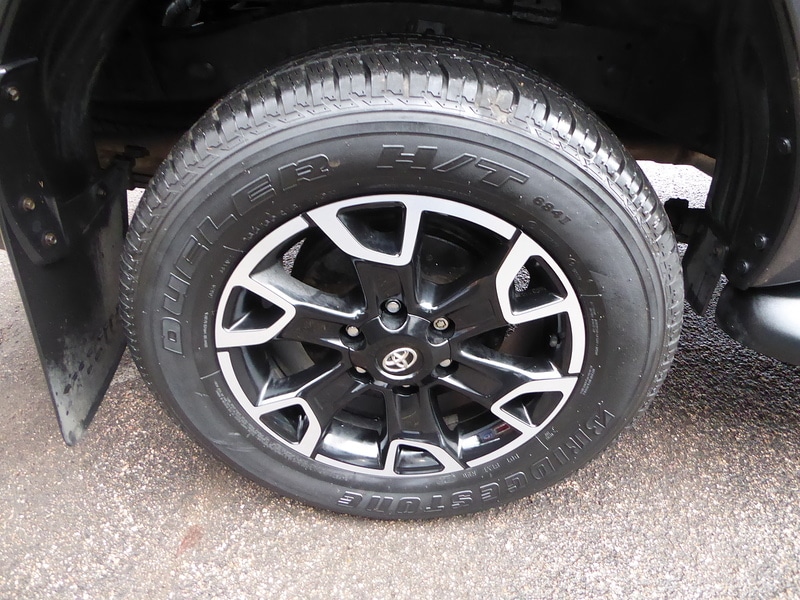 Used Toyota Hilux 2018 for sale - 76748907: Photo 29