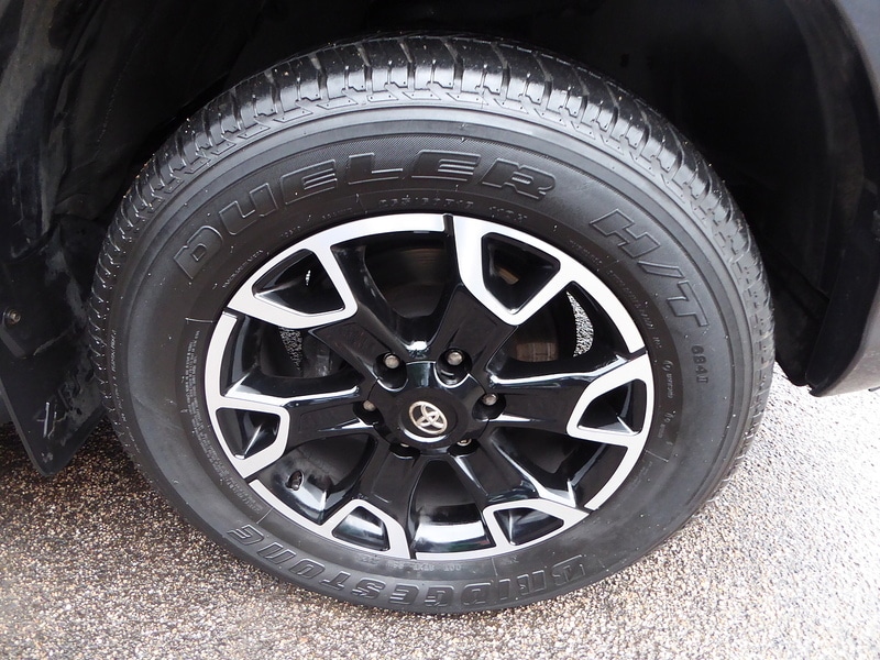 Used Toyota Hilux 2018 for sale - 76748907: Photo 30