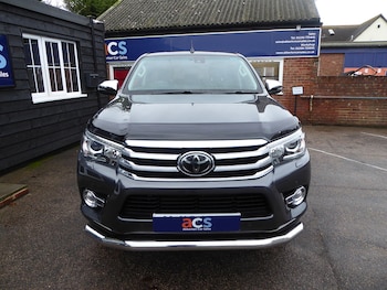 Used Toyota Hilux 2018 for sale - 76748907: Photo