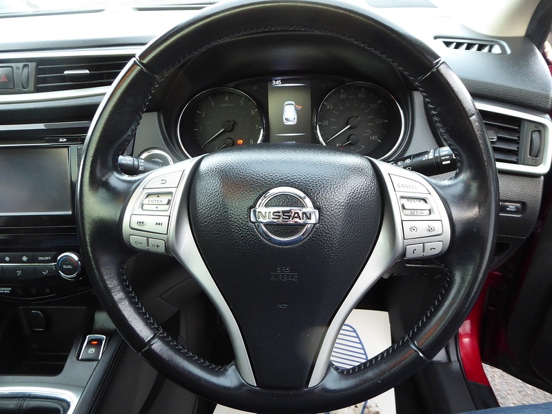 Used Nissan Qashqai 2016 for sale - 77356809: Photo 18