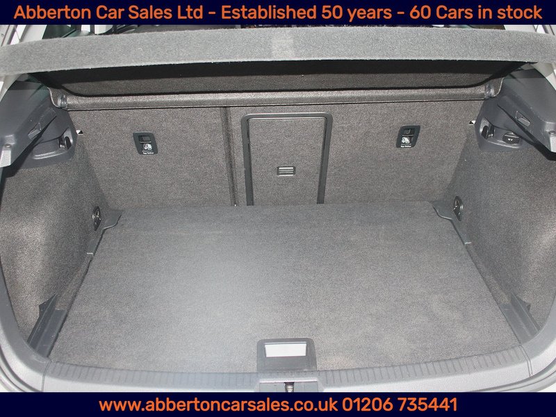 Used Volkswagen Golf 2019 for sale - 77543647: Photo 21