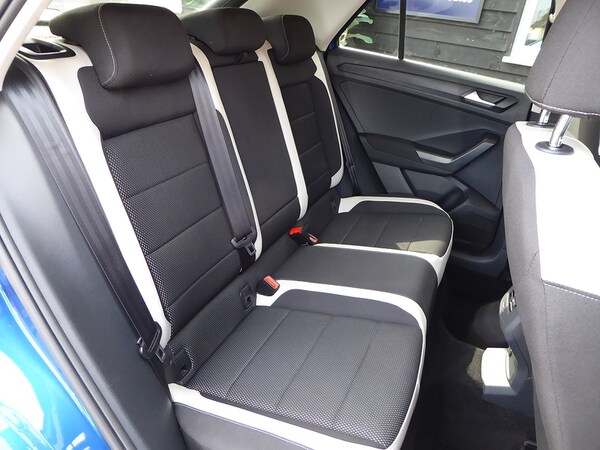 Used Volkswagen T-Roc 2018 for sale - 75567935: Photo 12
