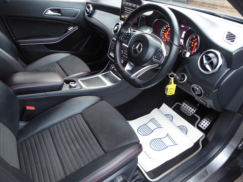 Used Mercedes-Benz GLA 2017 for sale - 76884481: Photo 11