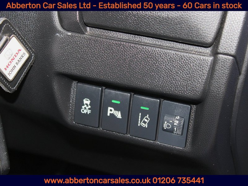 Used Honda Jazz 2017 for sale - 77508094: Photo 20