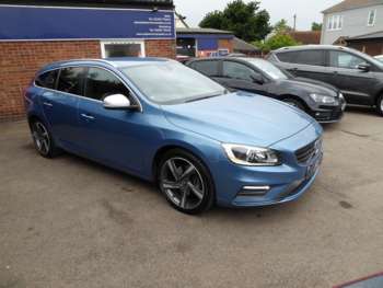Used Volvo V60 2015 for sale - 74912637: Photo