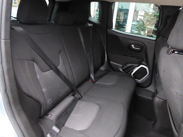 Used Jeep Renegade 2017 for sale - 76232370: Photo 12