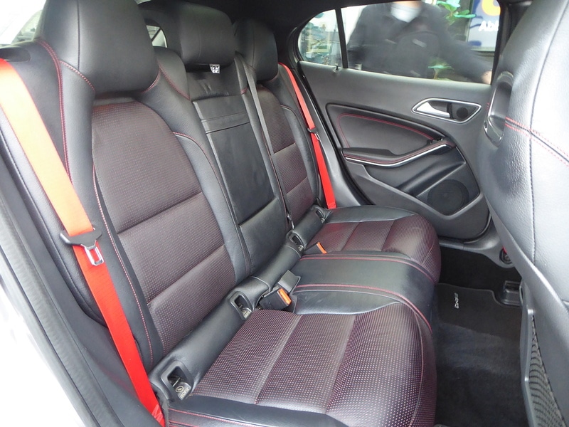 Used Mercedes-Benz GLA 2015 for sale - 77227900: Photo 11