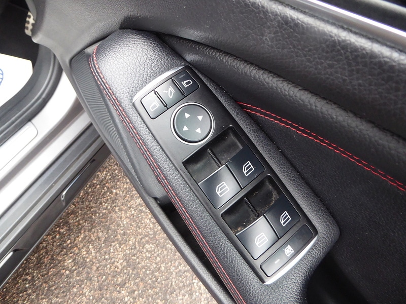 Used Mercedes-Benz GLA 2015 for sale - 77227900: Photo 21