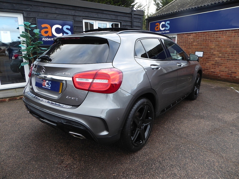 Used Mercedes-Benz GLA 2015 for sale - 77227900: Photo 5