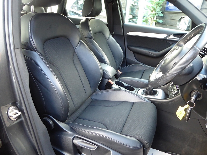 Used Audi Q3 2017 for sale - 77432591: Photo 10