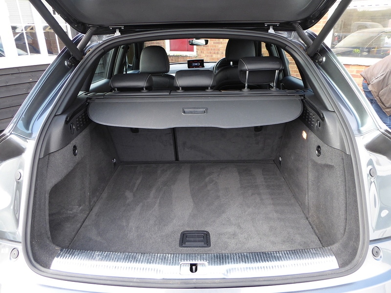 Used Audi Q3 2017 for sale - 77432591: Photo 25