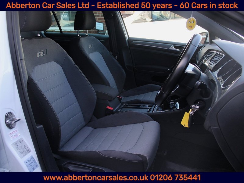 Used Volkswagen Golf 2017 for sale - 77765943: Photo 10