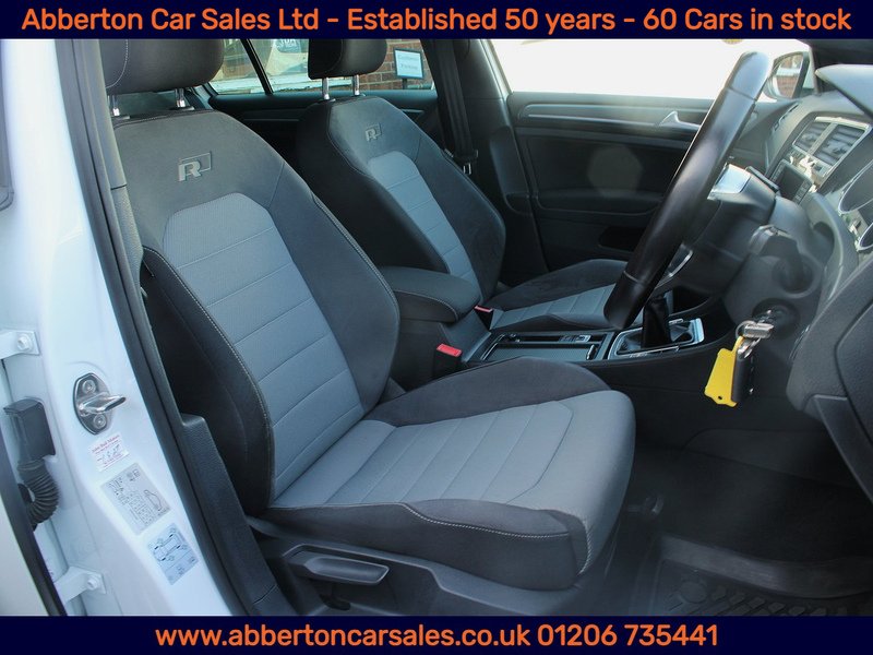 Used Volkswagen Golf 2017 for sale - 77765943: Photo 11