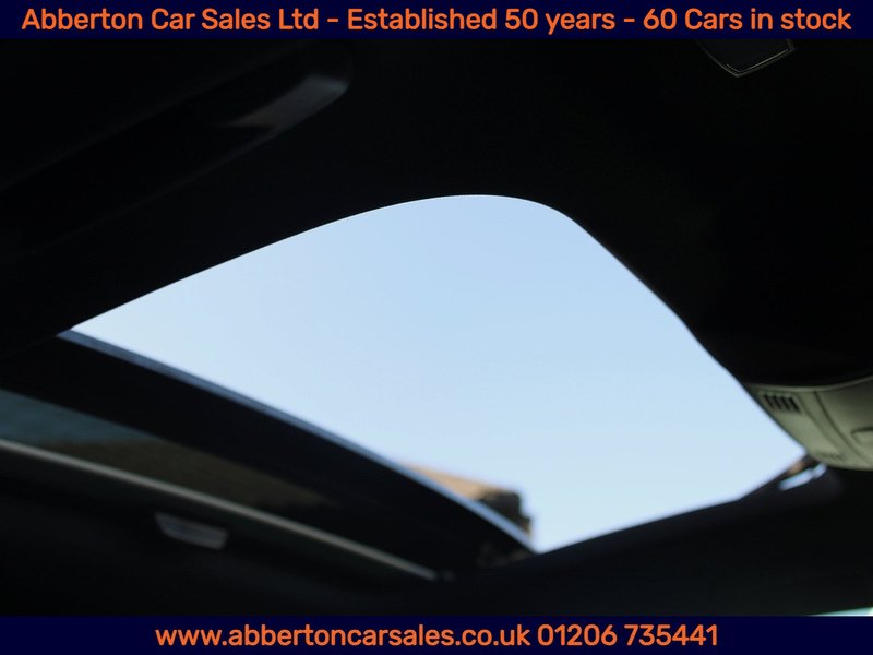 Used Volkswagen Golf 2017 for sale - 77765943: Photo 17