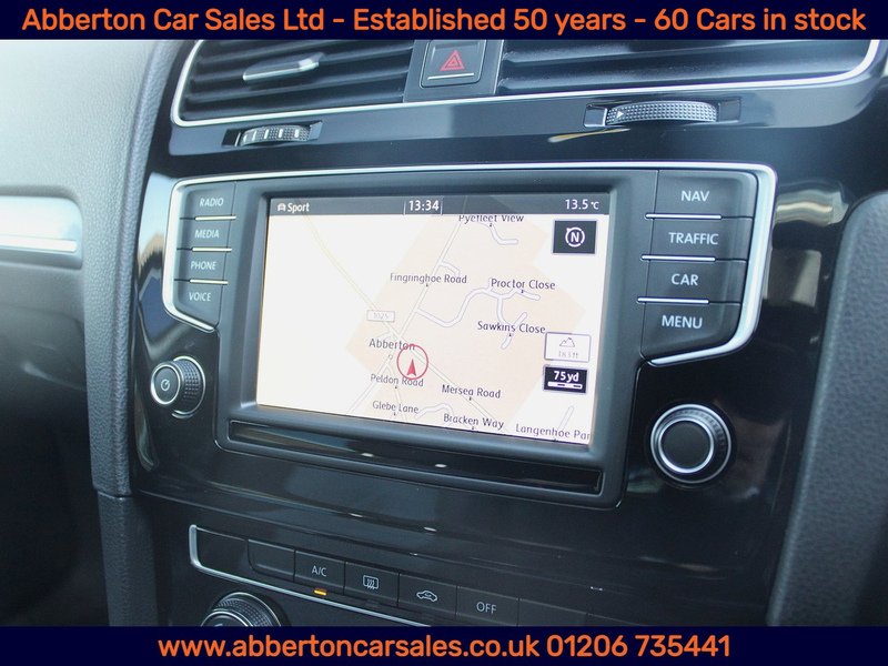 Used Volkswagen Golf 2017 for sale - 77765943: Photo 18