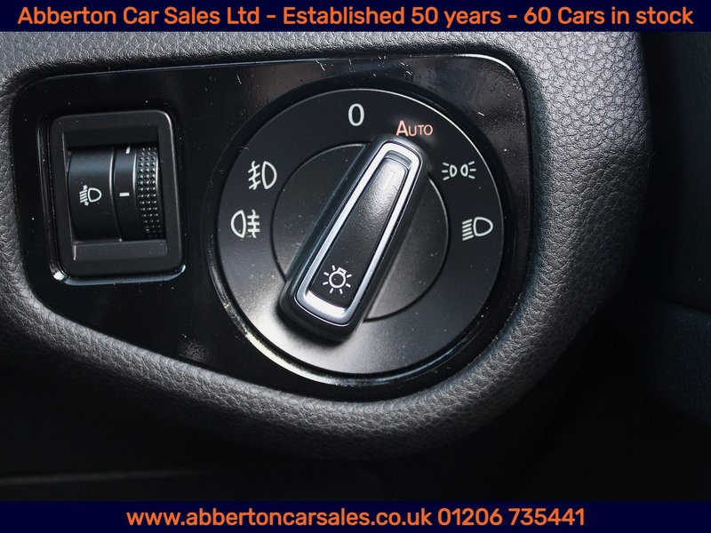 Used Volkswagen Golf 2017 for sale - 77765943: Photo 22