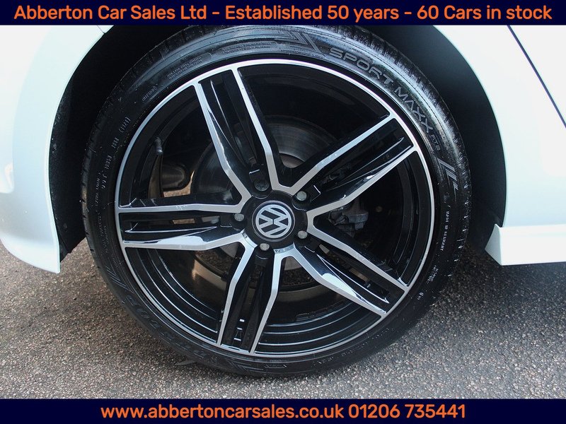 Used Volkswagen Golf 2017 for sale - 77765943: Photo 24