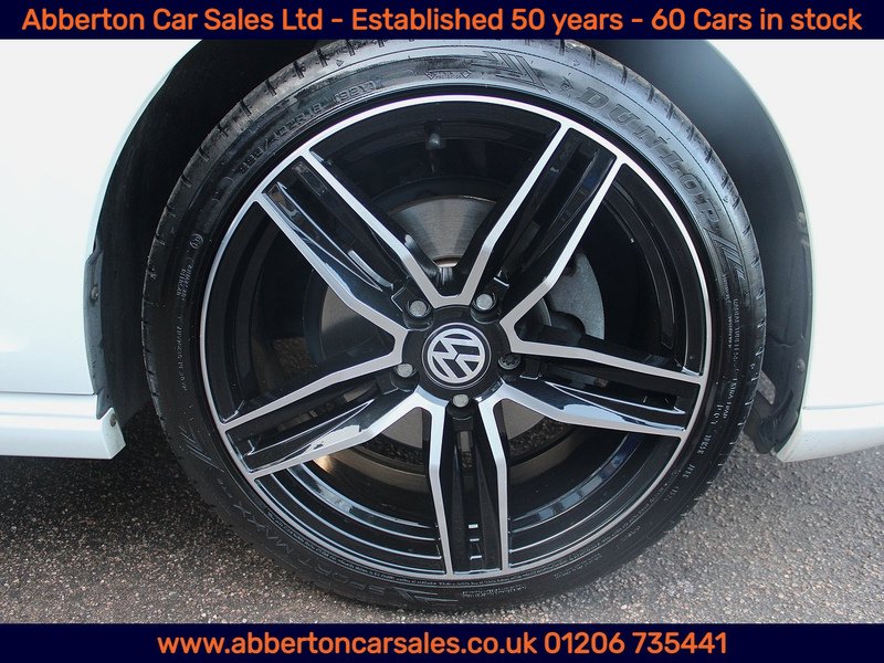 Used Volkswagen Golf 2017 for sale - 77765943: Photo 25