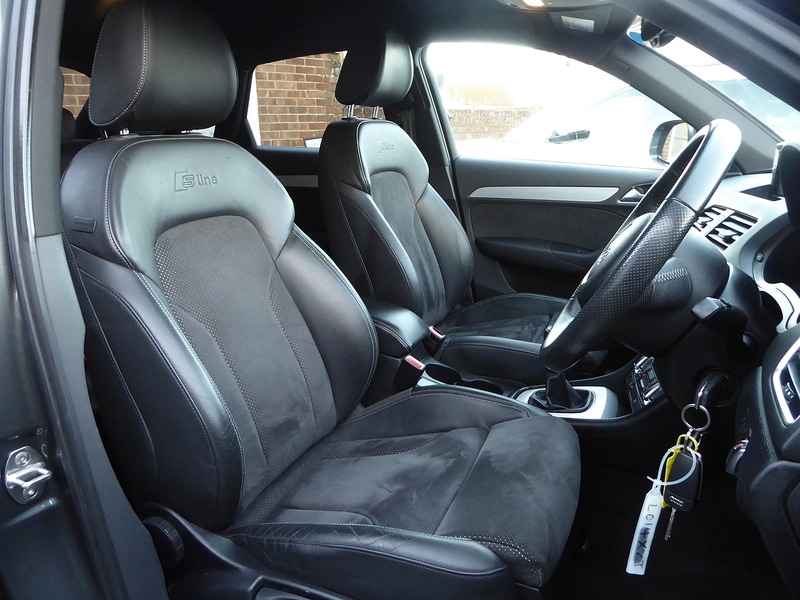 Used Audi Q3 2014 for sale - 76893034: Photo 10