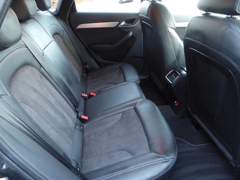 Used Audi Q3 2014 for sale - 76893034: Photo 11