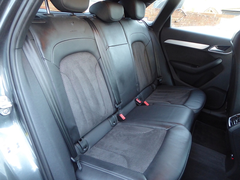 Used Audi Q3 2014 for sale - 76893034: Photo 12