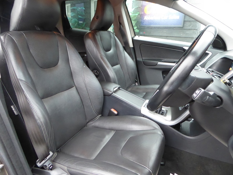 Used Volvo XC60 2014 for sale - 77447110: Photo 11