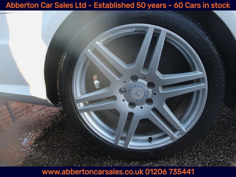 Used Mercedes-Benz E Class 2012 for sale - 77572382: Photo 27