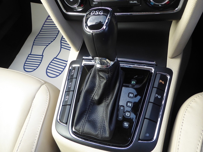 Used Skoda Superb 2015 for sale - 76185787: Photo 14