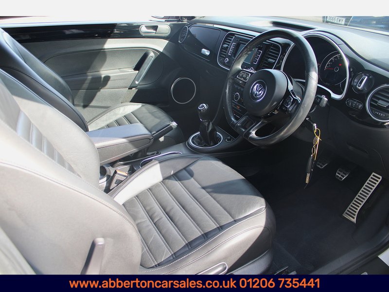 Used Volkswagen Beetle for sale - 78197498: Photo 10