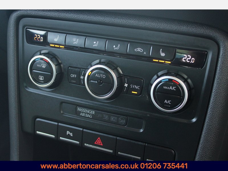 Used Volkswagen Beetle for sale - 78197498: Photo 17