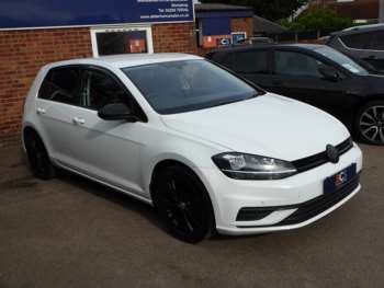 Used Volkswagen Golf 2017 for sale - 74912630: Photo