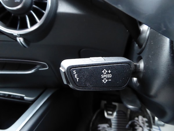 Used Audi TT 2017 for sale - 76256858: Photo 14