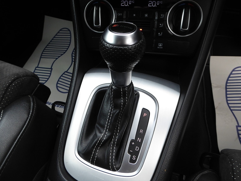 Used Audi Q3 2015 for sale - 76464456: Photo 15