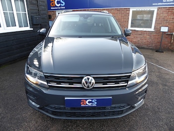 Used Volkswagen Tiguan 2017 for sale - 76413350: Photo