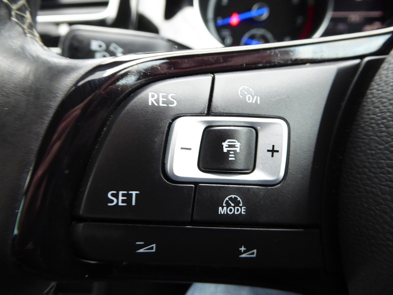 Used Volkswagen Golf 2016 for sale - 77298336: Photo 15