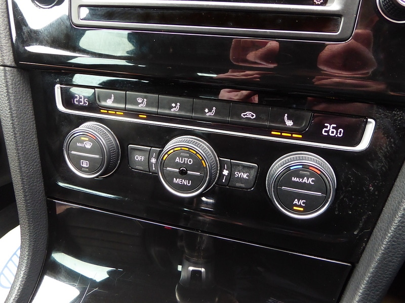 Used Volkswagen Golf 2016 for sale - 77298336: Photo 16