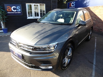 Volkswagen - Tiguan