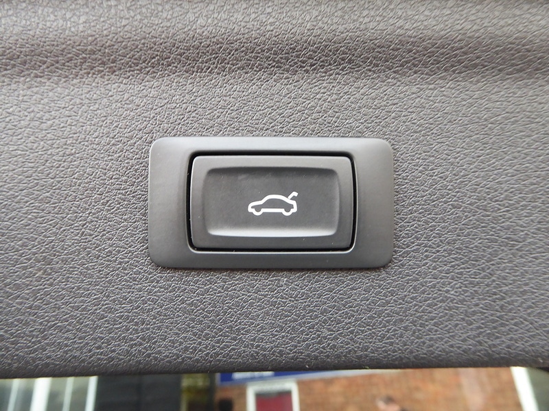 Used Audi Q3 2017 for sale - 76542855: Photo 23