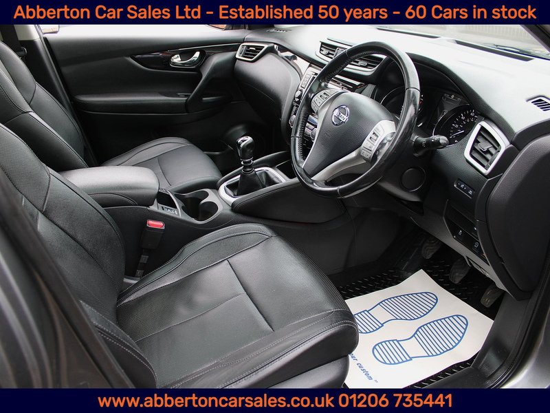 Used Nissan Qashqai 2015 for sale - 77917236: Photo 10