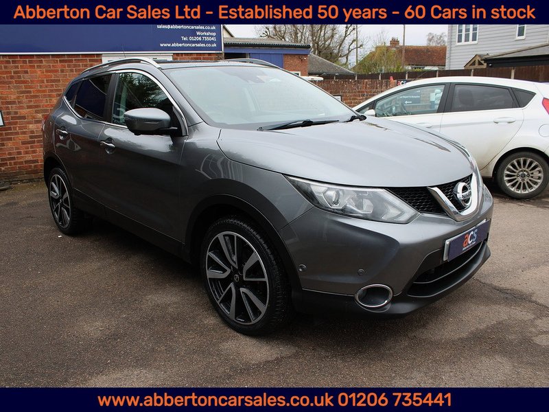 Used Nissan Qashqai 2015 for sale - 77917236: Photo 4