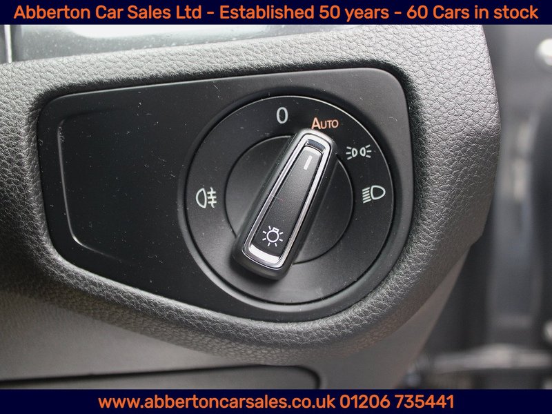 Used Volkswagen Golf 2017 for sale - 77846448: Photo 20